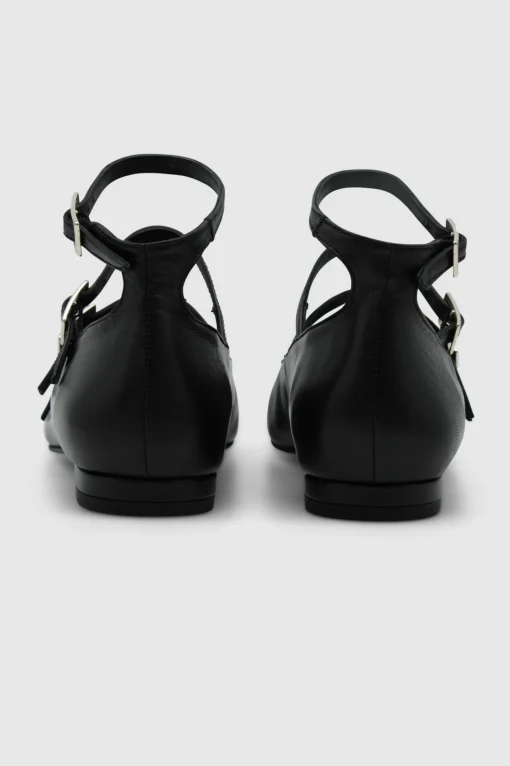 Ballerinas Luke