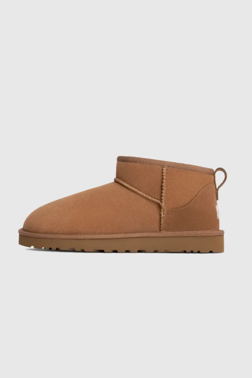 Boot Classic Ultra Mini