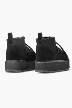 Boots Classic Low Platform