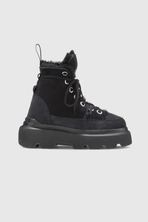 Boots Matilda