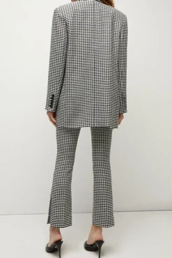 Jacke Hutchinson