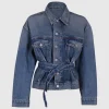 Jacke Leela