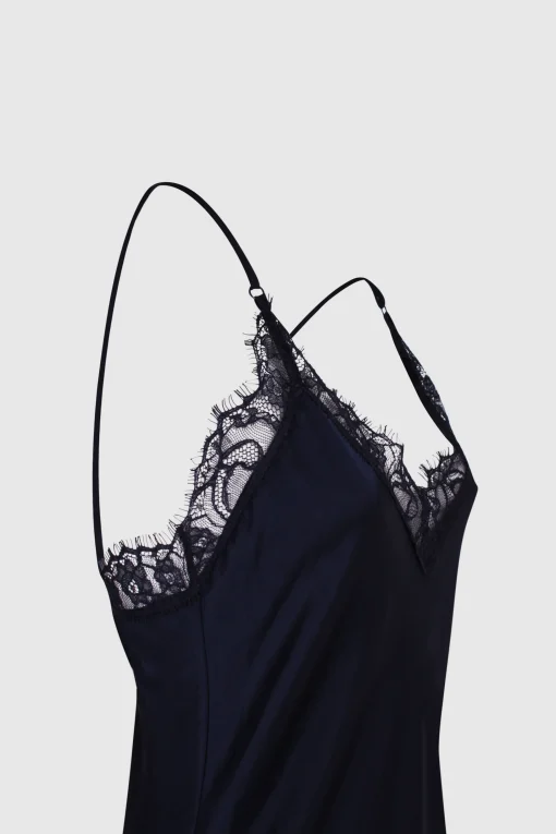Kleid Feist