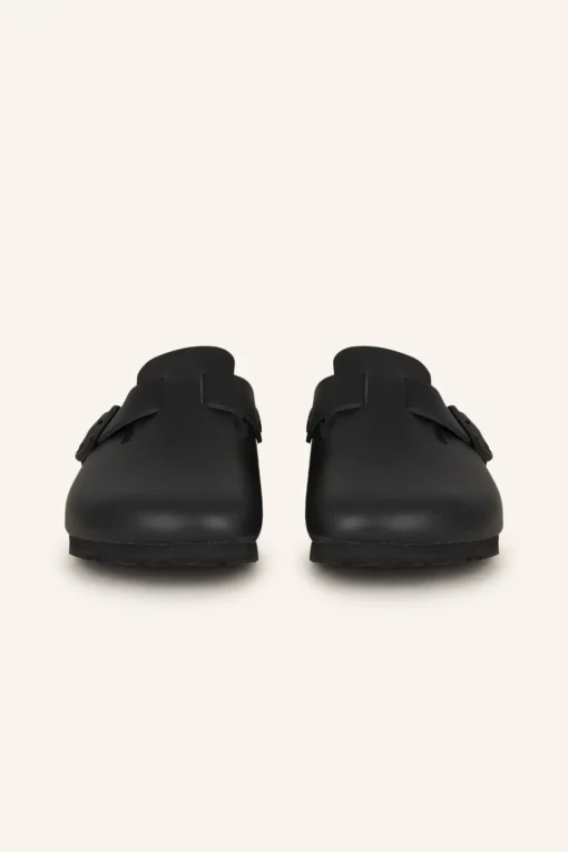 Mules Boston