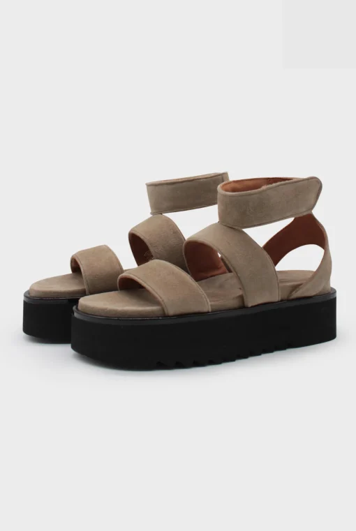 Plateau Sandals Dessert Babysilk Suede