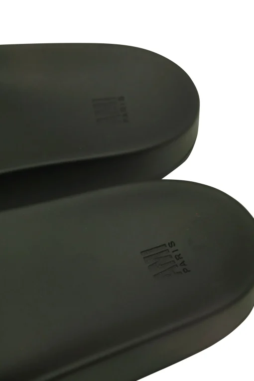 Pool Slides Black