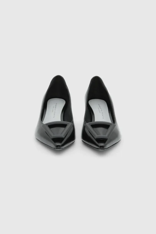 Pumps Moon
