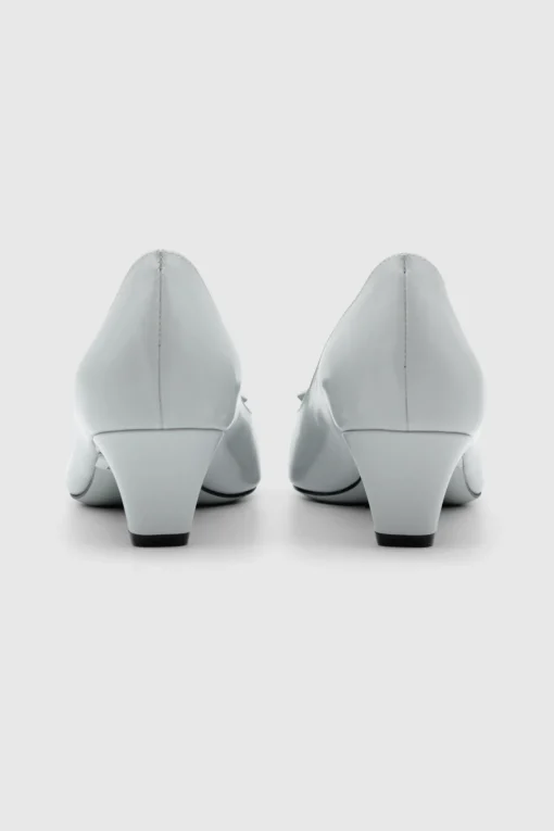 Pumps Moon