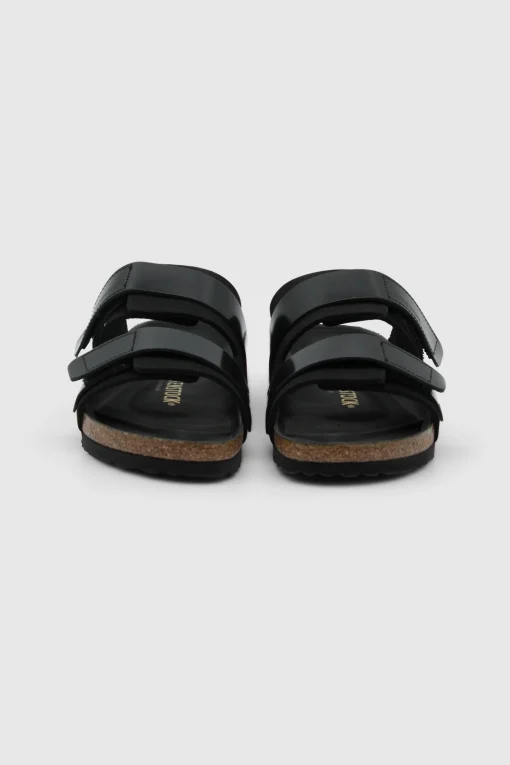 Sandalen Uji