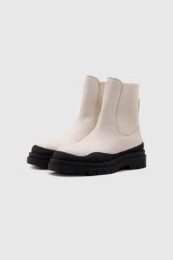 SB39030A Chelsea Boots Ivory