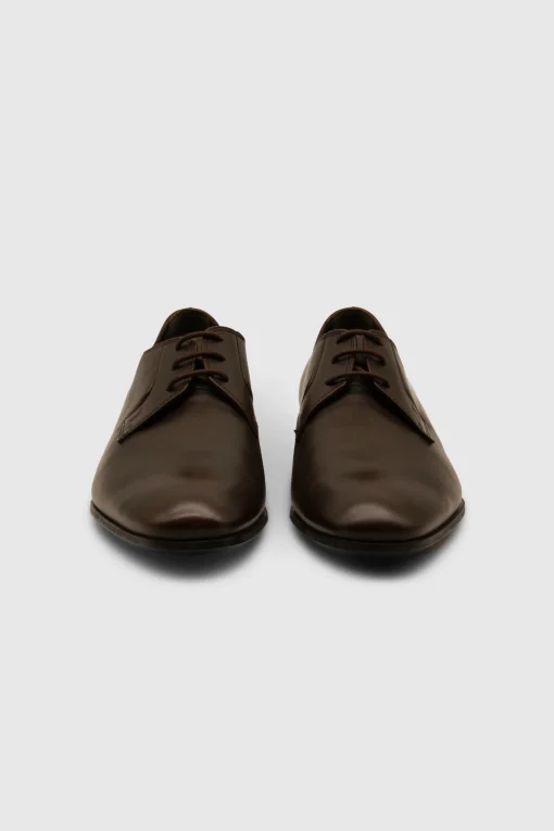 Schnürschuhe