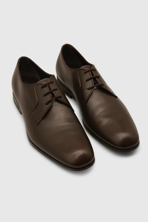Schnürschuhe