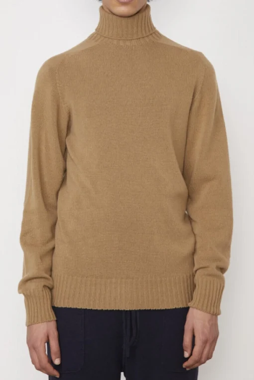 Seamless Turtleneck Sweater Camel