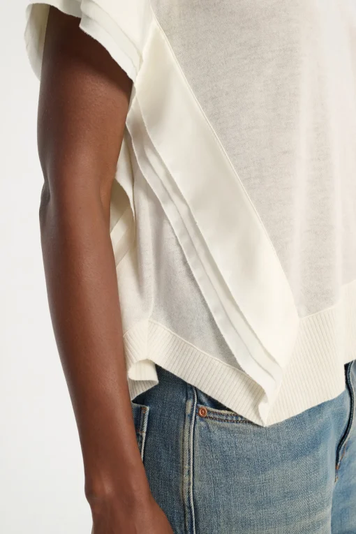 Shirt Delicate Statements
