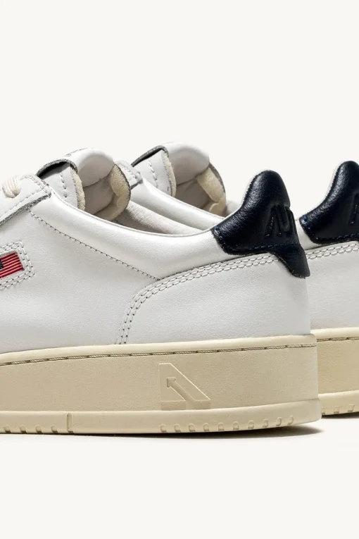 Sneaker Medialist M Low