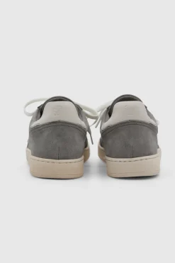 Sneaker Plumbeo