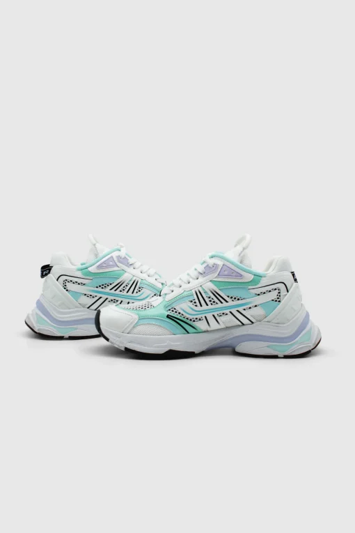 Sneaker Race