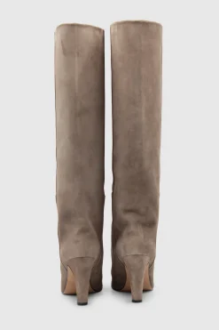 Stiefel Basket