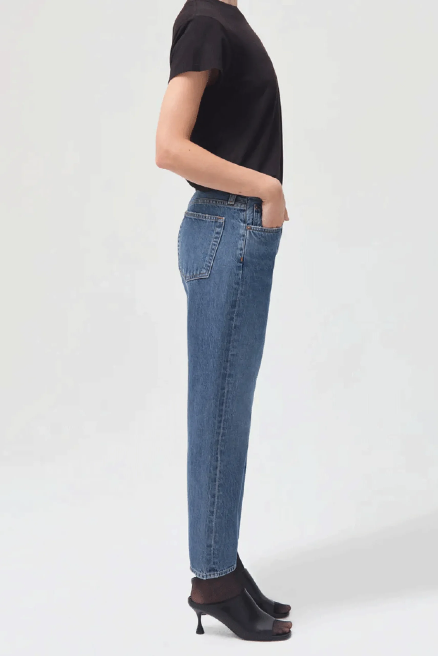 Wyman Low Rise Vintage Jeans in Vision